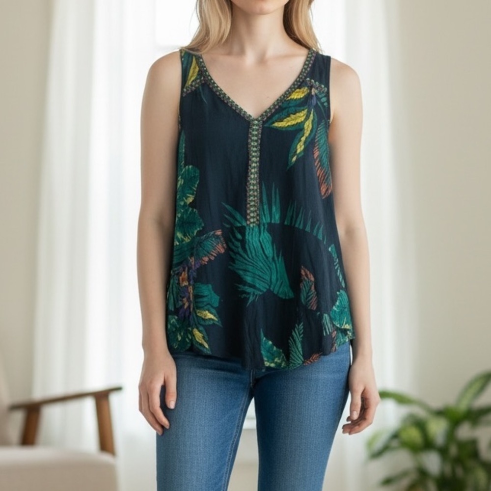 Patrons of Peace Tropical Print Crinkle Sleeveless Top